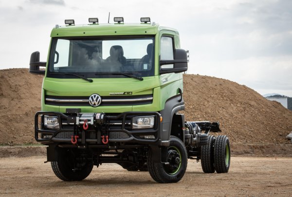 VOLKSWAGEN DELIVERY 11. 180 (2020г. )
