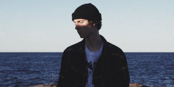 vowl. - headlock