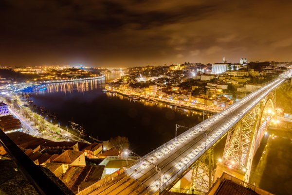 Portus-cale-portu-portugaliia-gorod-reka-most-doma-panorama