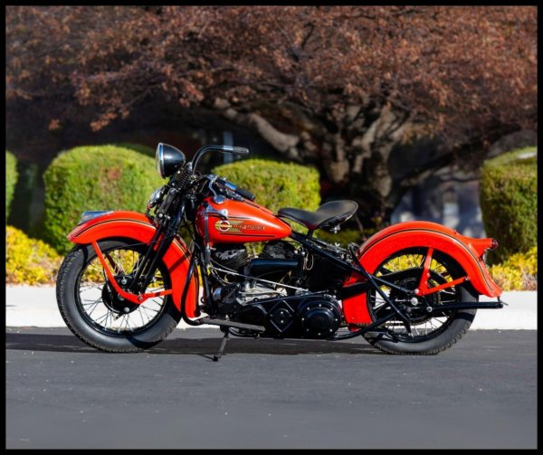 HARLEY-DAVIDSON UH (1937г. )