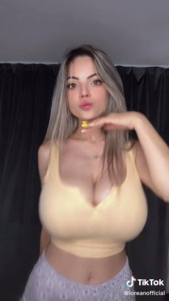 TikTok dance