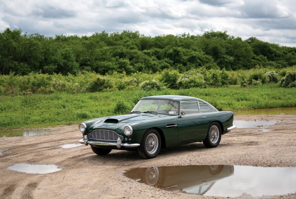 ASTON MARTIN DB4 (1960г. )
