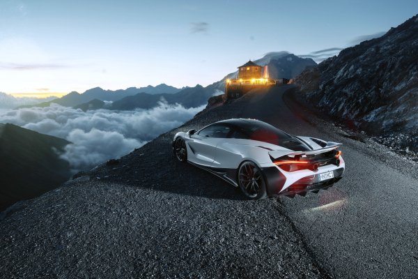 Mclaren-720s-2018-novitec-superkar-vid-szadi-1