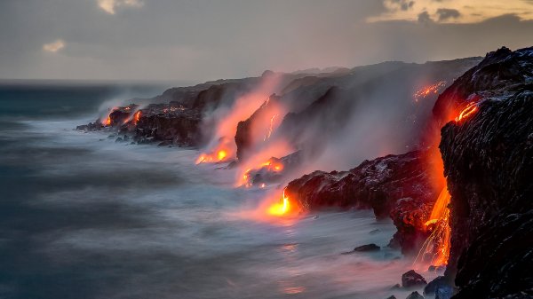 HawaiiLava ROW7372744216 UHD