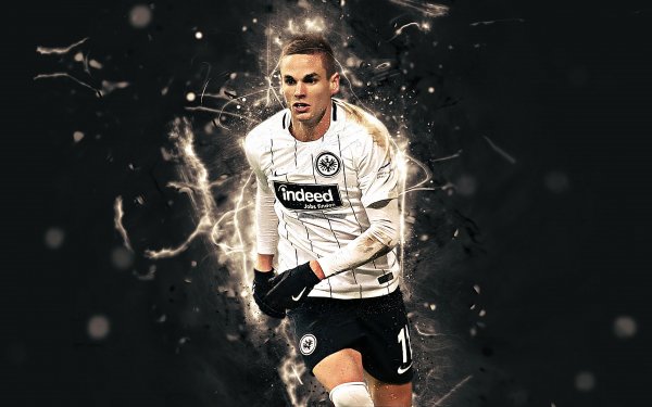 mijat-gacinovic-serbian-footballers-eintracht-frankfurt-fc