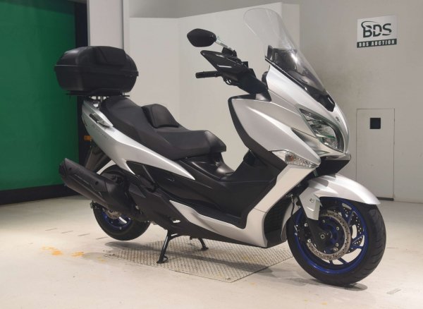 SUZUKI BURGMAN 400 (2023г. )