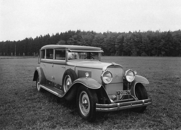CADILLAC V8 341-B PULLMANN CABRIOLET (1930г. )