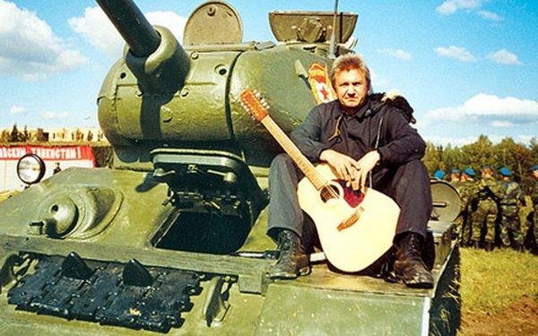 Михаил Калинкин - Танковая атака