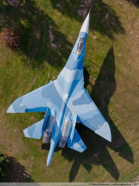 Прототип су-27