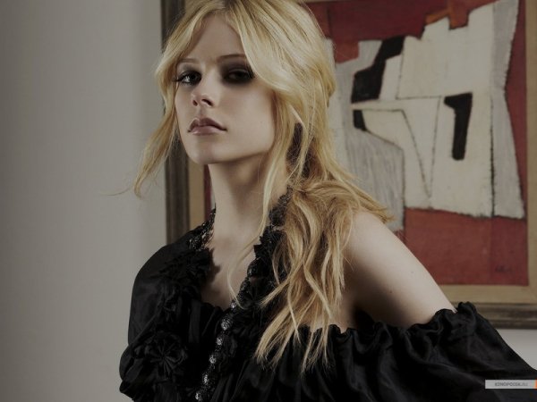 Avril lavigne 49-medium