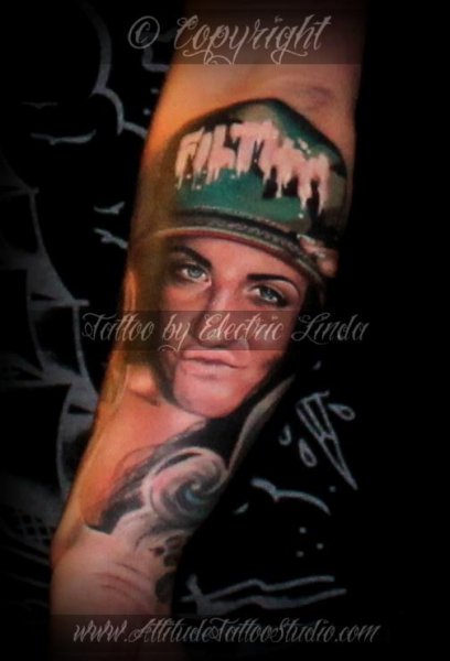 Tattoo (2199)