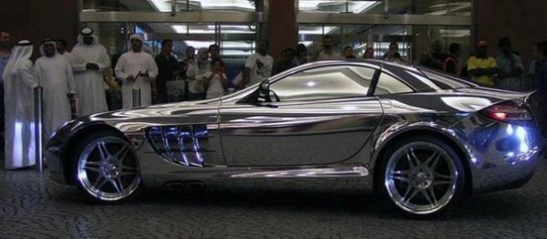 Автомобиль из белого золота