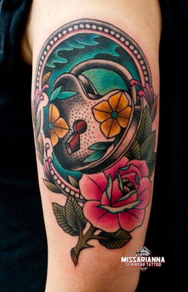 Tattoo (1677)