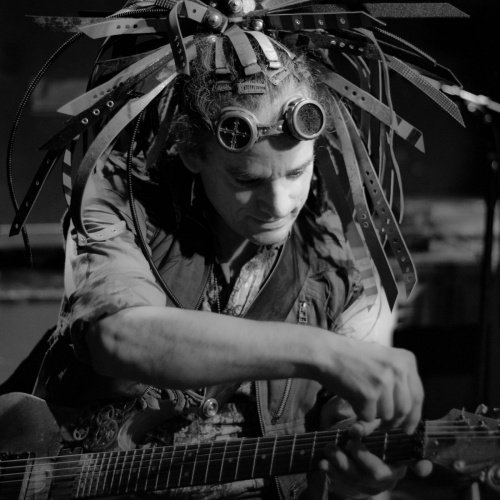 Nathaniel Johnstone guitarist of the band Abney Park