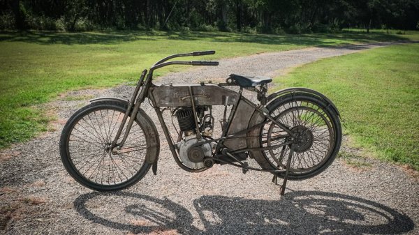 HARLEY-DAVIDSON SINGLE X8 (1912г. )