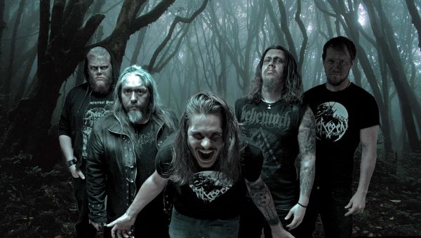 HELVEGEN - My mother told me