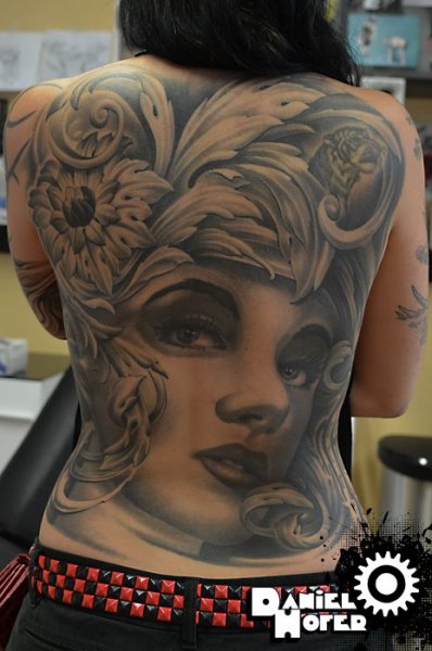 Tattoo (2072)