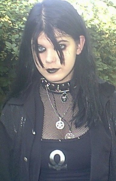 picture_388136763