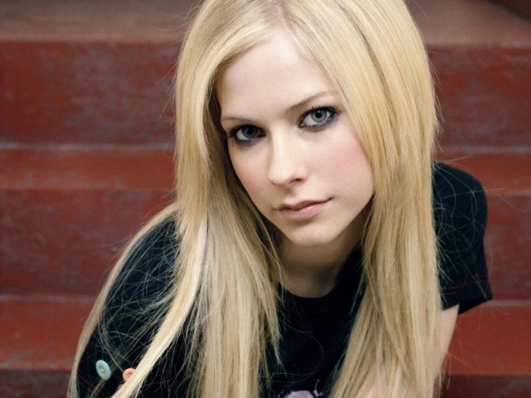 Avril lavigne 86-medium