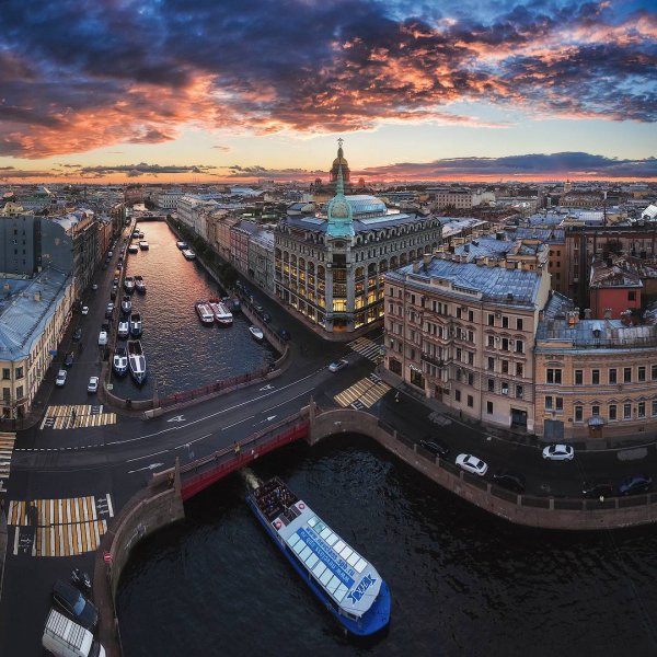 Река Мойка. Красный мост