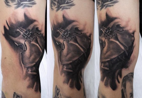 Tattoo (3395)