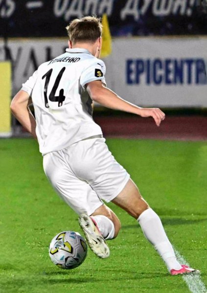 Антон Глущенко