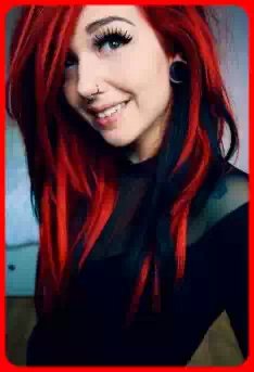 Emo-Eye-Makeup-02