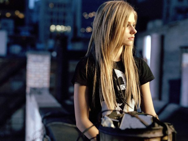 Avril lavigne 79-medium