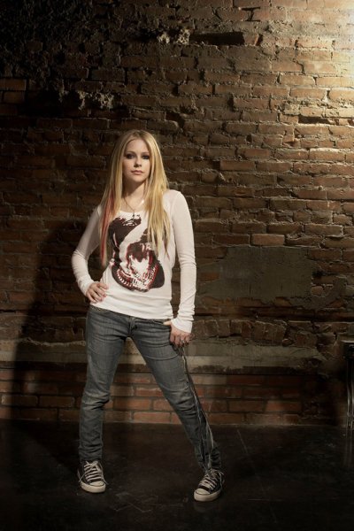Avril lavigne 2-medium