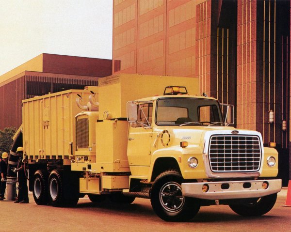 FORD LT-9000 (1988г.)