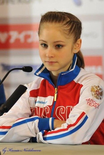 Юля Липницкая