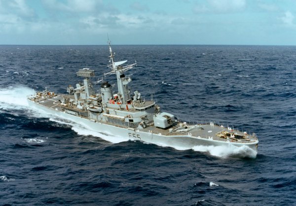 IMG viter59 HMNZS Waikato