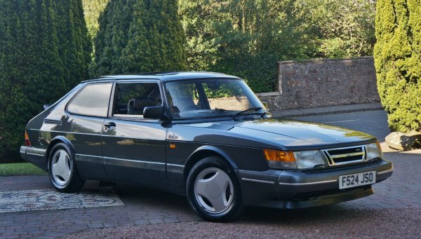 SAAB 900 TURBO 16S (1989г.)