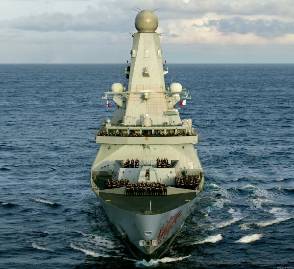 IMG viter59 HMS Dragon Type45