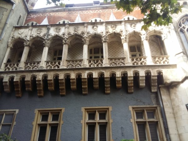 picture_303689331
