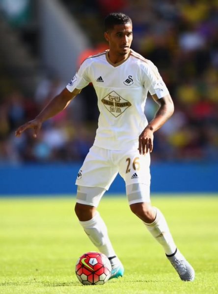 Kyle Naughton