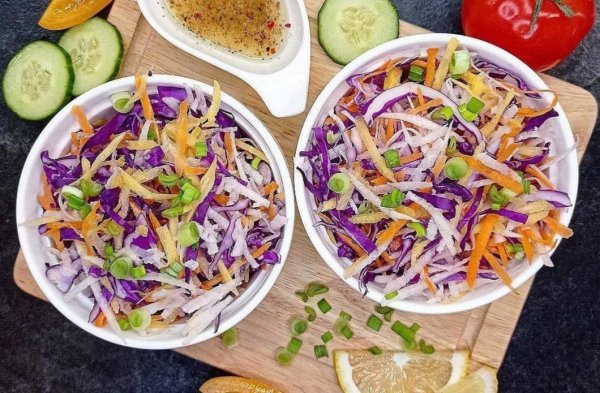 Салат с редькой