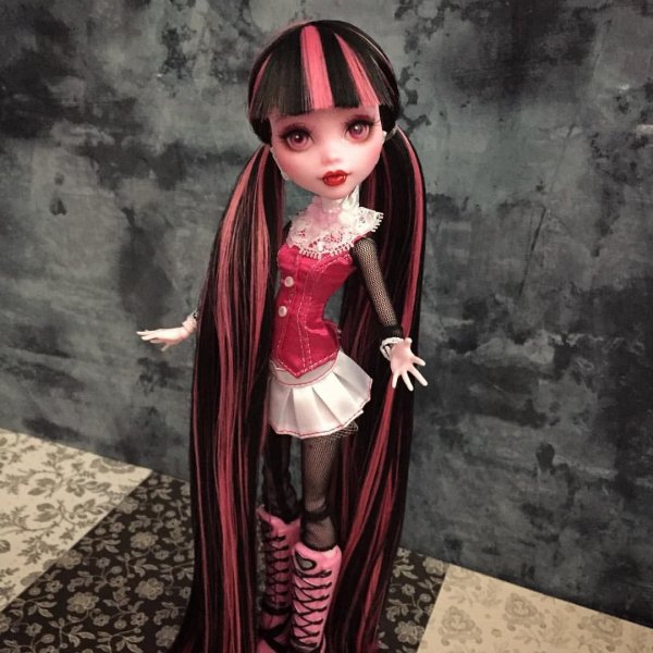 (Monster High) Haunt Couture Draculaura Doll