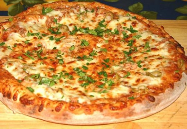zakrytaya-picca-s-kuricej-i-gribami