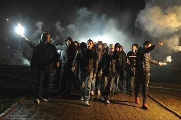 Из Фильма Околофутбола - Школа Танцев Хардбаса