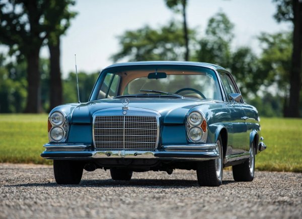 MERCEDES-BENZ 280 SE 3.5 COUPE (1970г.)