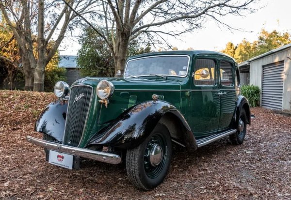 AUSTIN LIGHT TWELVE-FOUR (1938г.)