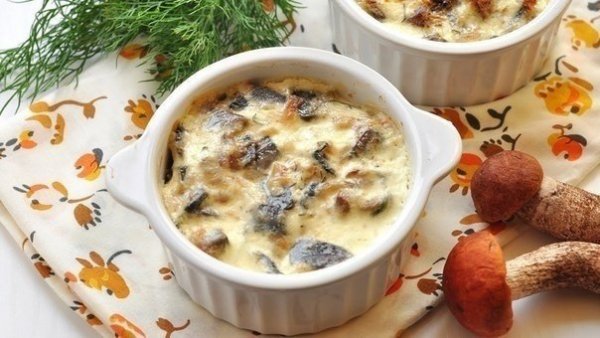 Жульен с курицей и грибами