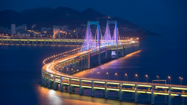 Bridgedalianchina gettyimages-1143054545 3840x2160