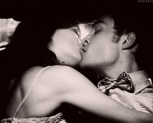 Kiss