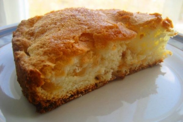 шарлотка-с-яблоками-720x480