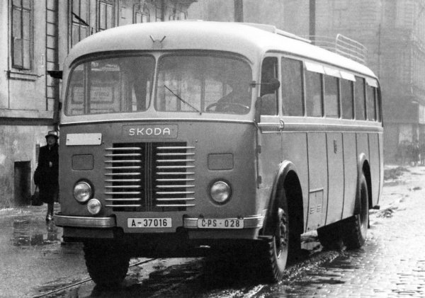 SKODA 706 RO