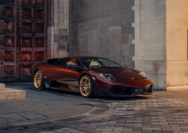 LAMBORGHINI MURCIELAGO LP 670-4 SV (2010г.)