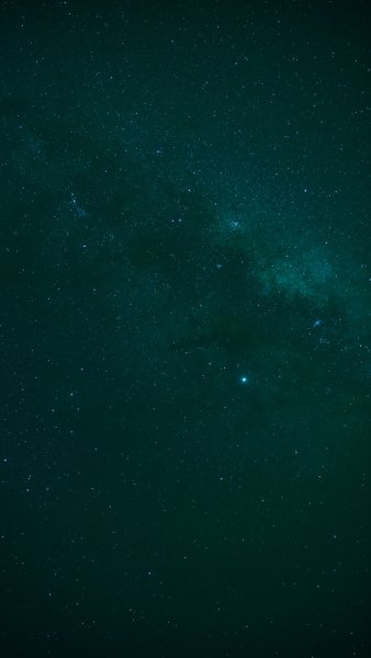zvezdy kosmos tumannost 141264 720x1280