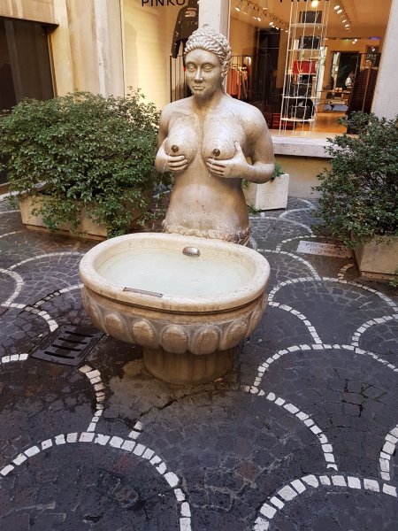 09-26 Treviso - Fontana delle Tette 03 1